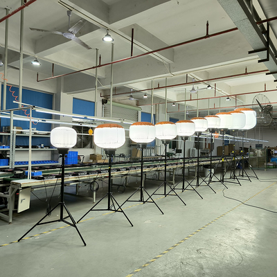 Versatile draagbare werklamp 700 Watt Ballon LED-lichttoren voor onderhoud van wegen